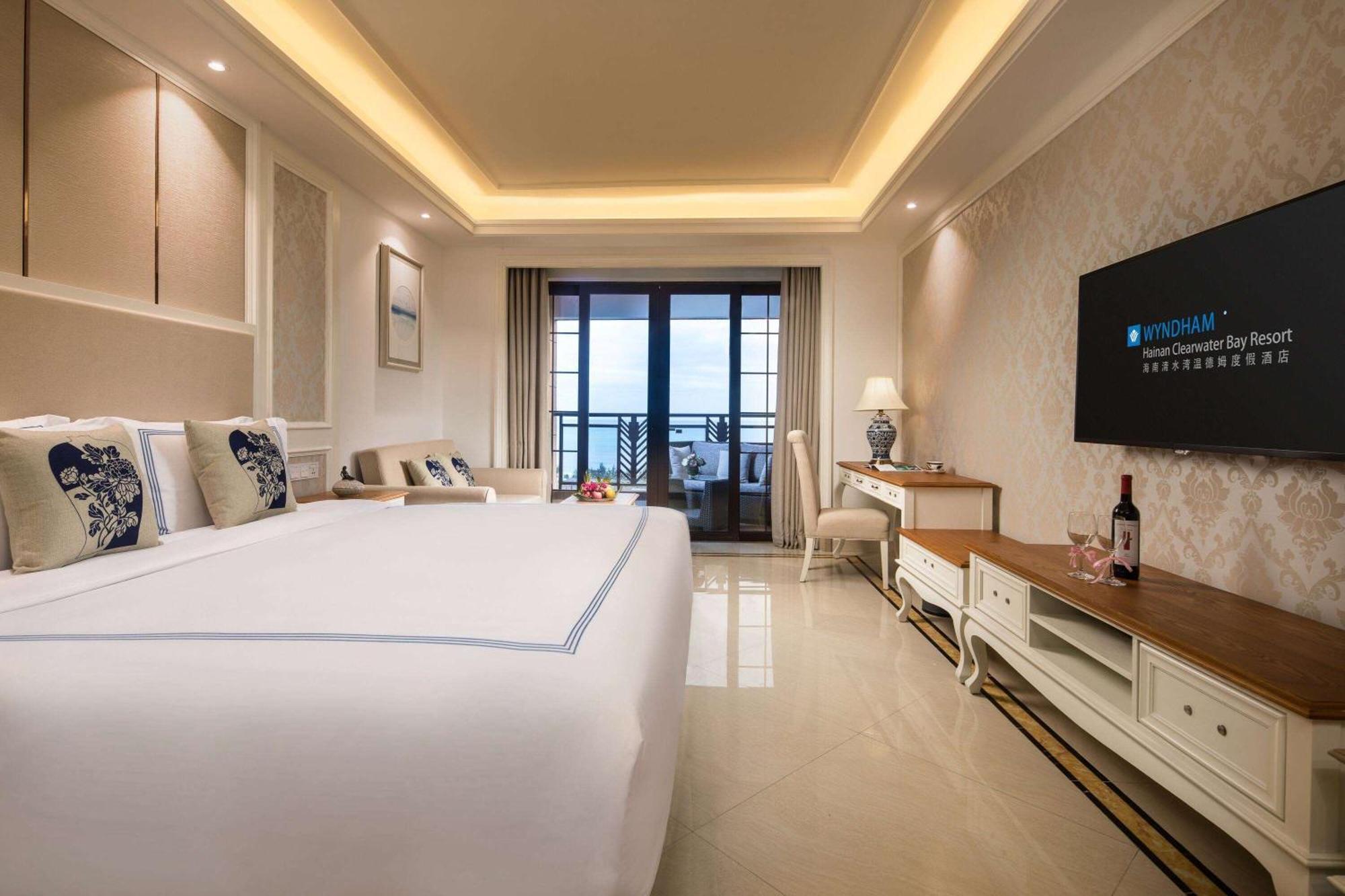 Wyndham Hainan Clearwater Bay Resort Lingshui  Exterior photo